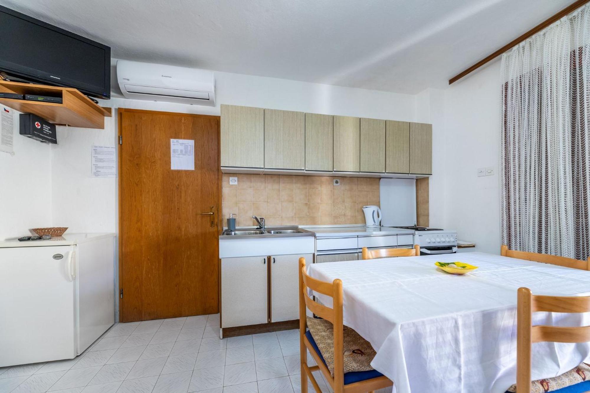 Apartments Janko Zarok Baška Exterior foto